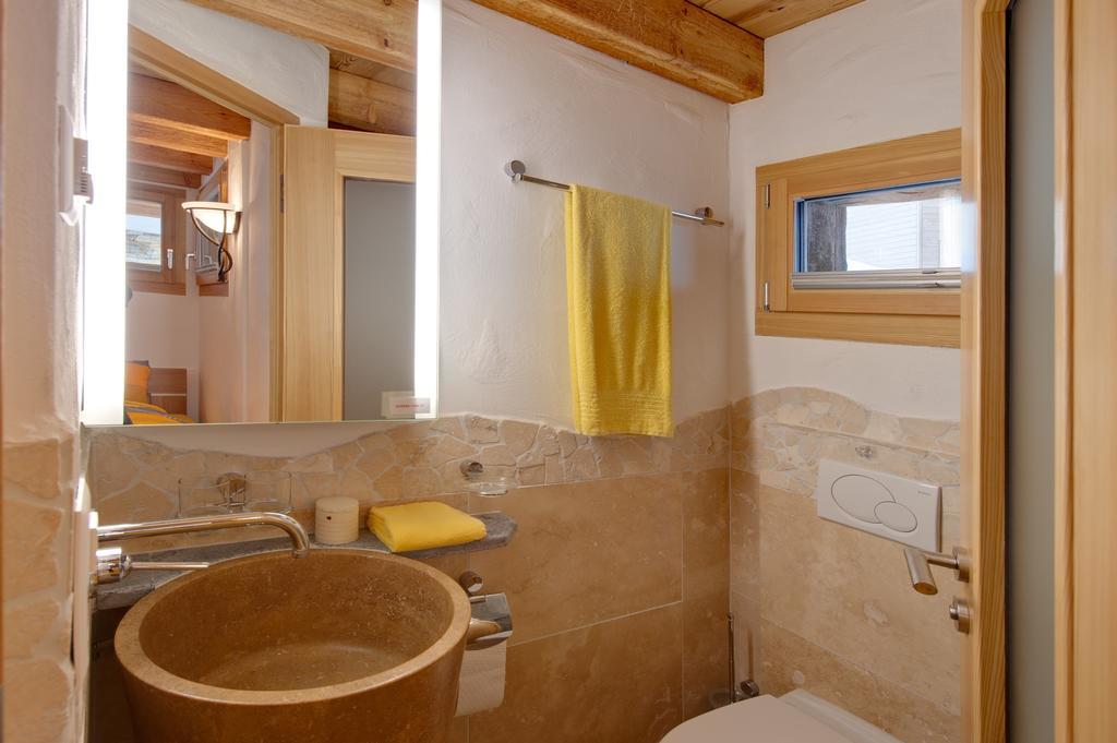 Chalet Alpoase Villa Zermatt Room photo